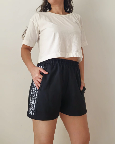 Short Alelí negro guarda - RP012 - comprar online
