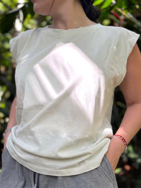 Musculosa Malena Tiza lisa - R103 - comprar online