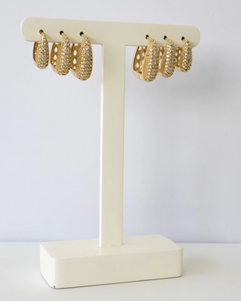 Brinco Trio Argolas Gota Cravejadas de Microzirconias no Dourado - comprar online