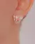 Brinco Ear Cuff Tiras com Corações e Ponto de Luz na Prata - comprar online