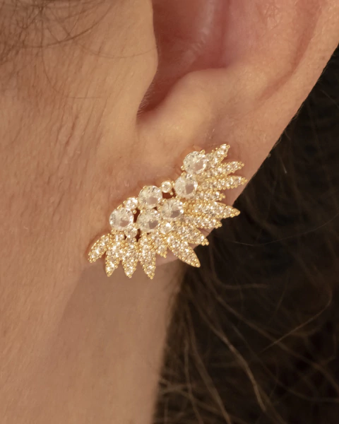 Brinco Leque Zirconias e Microzirconias no Dourado - comprar online