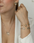 Pulseira Bracelete com Circulos na Ponta no Ródio Branco com Dourado - DAMA Semijoias Atacado