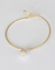 Pulseira Bracelete Fino com Pérola Barroca no Dourado - DAMA Semijoias Atacado