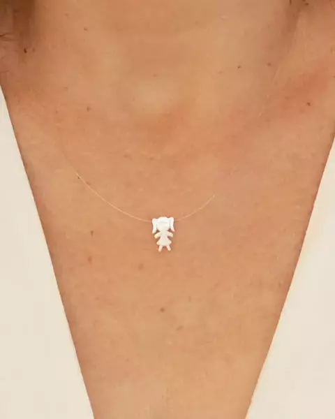 Colar Choker Nylon com Filha Menina Madreperola no Dourado