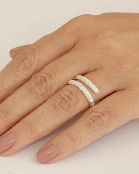 Anel Ajustavel Duas Tiras de Microzirconias na Prata - comprar online