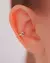 Brinco Piercing Unitario Estrela de Cristais Coloridos no Dourado - comprar online