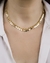 Colar Choker Elos Groumet com Tiffanys e Chapinhas Redondas no Dourado