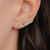 Brinco Ear Cuff Zirconias Formatos Diferentes no Dourado