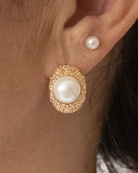 KIT 2 Produtos - Brinco Pérola com Microzirconias e Brinco Pérola Shell no Dourado