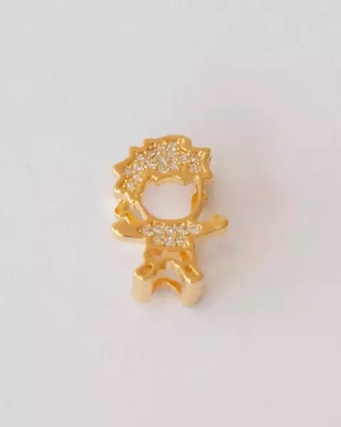 Pingente Filho Menino Vazado e com Microzirconias no Dourado