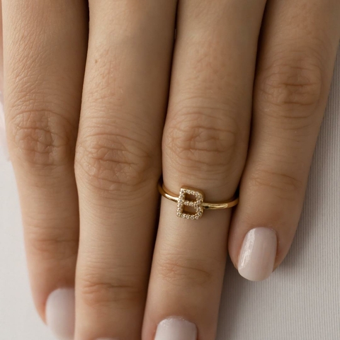 Anel Falange Aberto de Microzirconias Ajustavel no Dourado Letra B - comprar online
