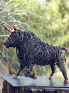 Escultura Toro - comprar online