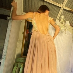 Vestido Aziz en internet