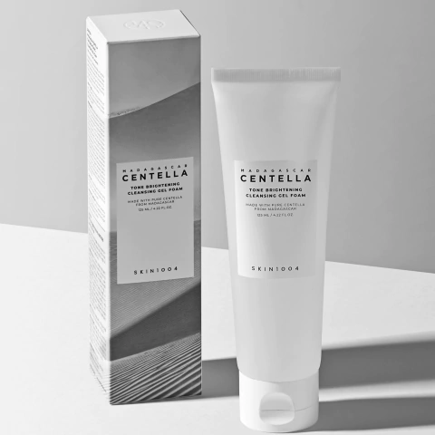 Limpiador Facial en Espuma - Tone Brightening Cleansing Gel Foam 125ml - SKIN1004 - comprar online