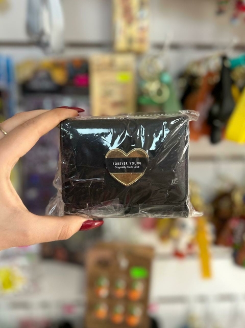 Billetera Pocket- Negro- Corazón