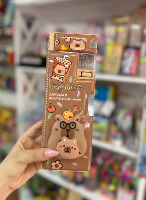 Cartuchera Retro Mecánica- Capybara Marrón