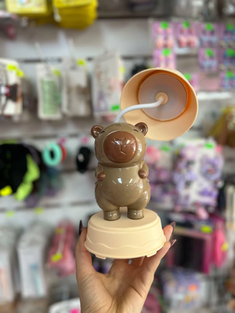 Lámpara con Sacapuntas- Capybara - comprar online