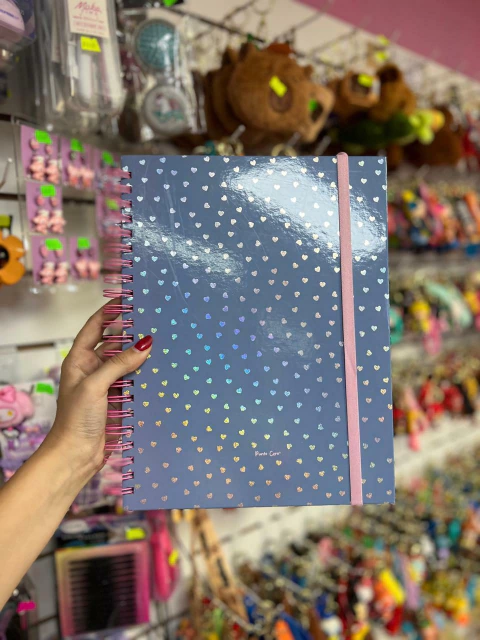 Cuaderno A4- Punto Cero Inteligente- Corazones - comprar online
