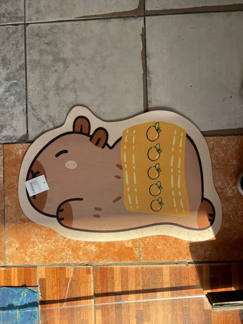 Alfombra- Capybara acostado - comprar online