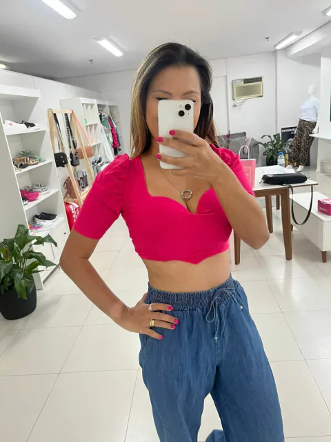 Top Cropped com Bojo Manga Princesa