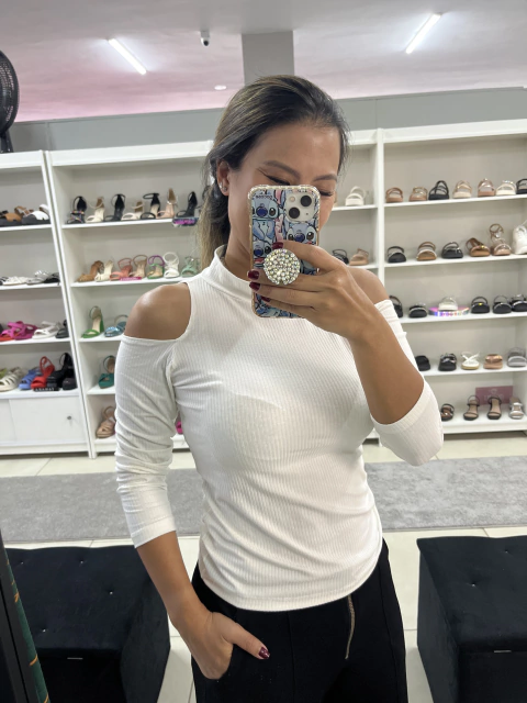 Blusa Malha Canelada Ombros