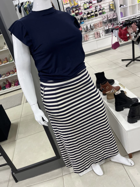 Conjunto Saia Listrada Blusa Lisa Viscolycra