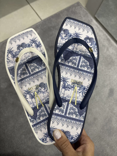 Sandália Vizzano Chinelo Estampado - comprar online