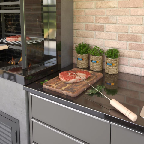 Garfo Para Churrasco Niquelado c/ Cabo em Madeira - Stolf