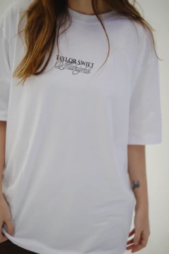 TAYLOR SWIFT en internet