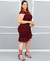 Vestido de Renda Plus Size Midi