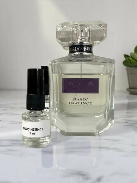 Victoria's Secret Basic Instinct Eau de Parfum Women's Perfume (Decant 5 ml) - comprar online