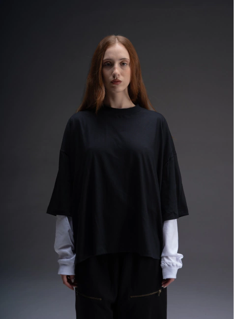 REMERA BOXY FIT NEGRO