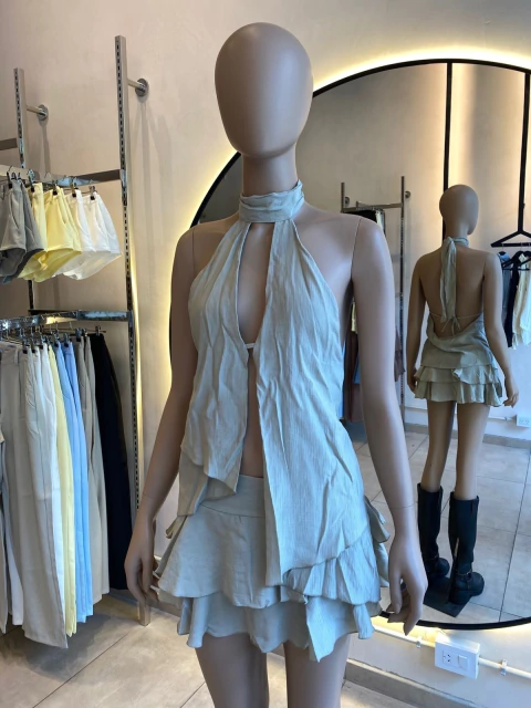 BLUSA CUELLO ESP DESC