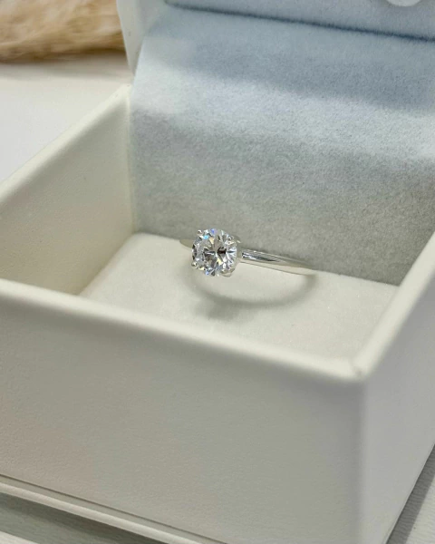 Anel Solitário - comprar online