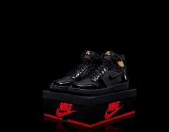 Jordan Retro 1 High Black Gold Sku.294