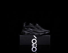 Nike Air Max 720 Triple Black Sku.025 na internet