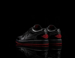 Jordan Retro Low Negro Suela Roja Sku.049