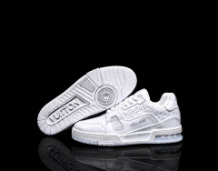 Imagen de Louis Vuitton Trainer #54 Blanco Blanco Sku.023