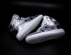 Jordan Retro 1 High Metalic Cromo Sku.248