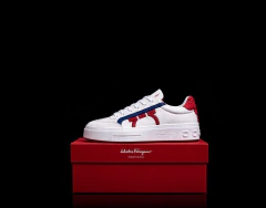 Ferragamo Late Gravado Gancini Sku.360 - CsModaconEstilo