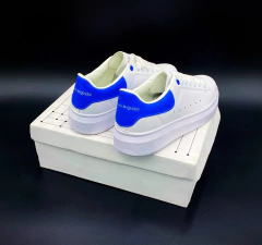 Tenis Mcqueen Blanco Azul Unisex Mod.5002 Sku.265 - comprar en línea