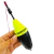 Boia Cevadeira Mini Parruda 36g Amarelo e Preto - comprar online