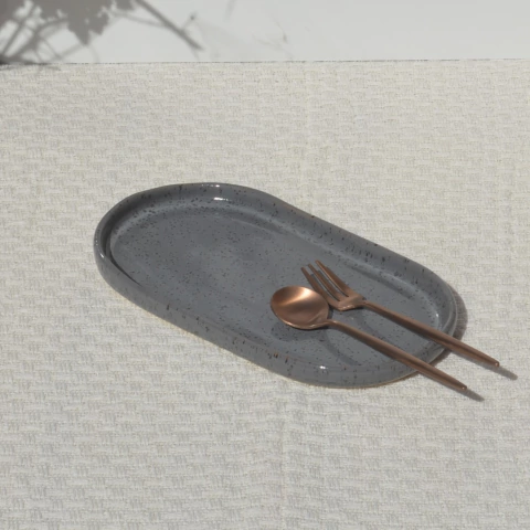 Prato oval P - cinza escuro - comprar online