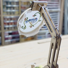 PIE DE BASTIDOR UNIVERSAL en internet