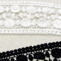 ENTREDOS DE ALGODÓN DE MARGARITAS - AWAK