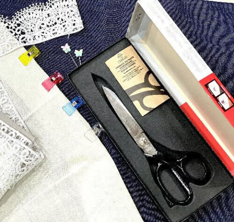 TIJERA MUNDIAL 490-8 SASTRE