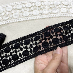 ENTREDOS DE ALGODÓN DE MARGARITAS