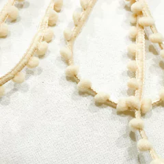 MADROÑO / PASAMANERÍA DE MINIPOMPONES - comprar online