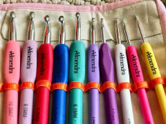 SET COMPLETO DE CROCHET SILICONAS + ACCESORIOS en internet