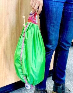 BOLSO TEJIDO Y AGUJAS TRICOT - AWAK